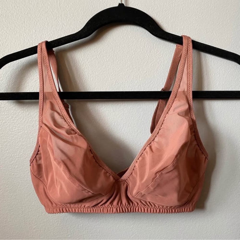Fortnight Luna Plunge Bra size 32DD